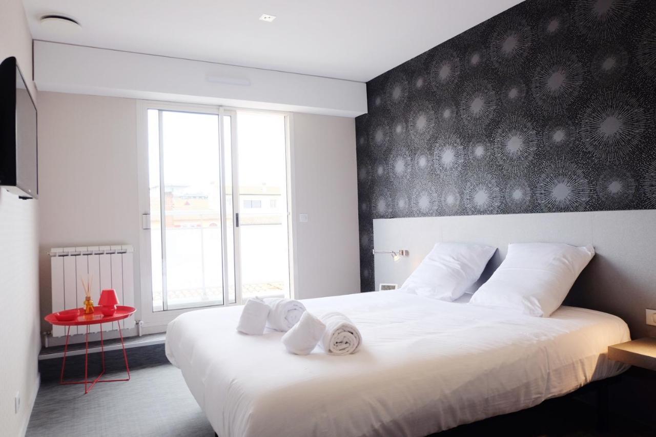 Magnifique Appartement, En Hyper Centre, Avec Terrasse Et Place De Parking Биарриц Экстерьер фото